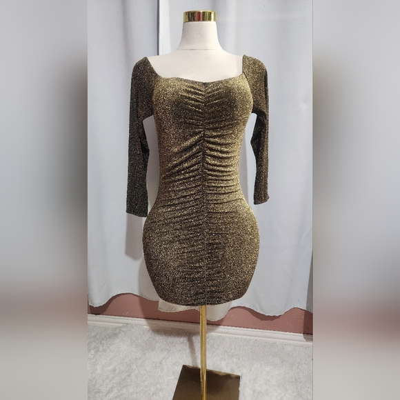 Boutique Dresses & Skirts - Shimmering Gold Long Sleeve Dress